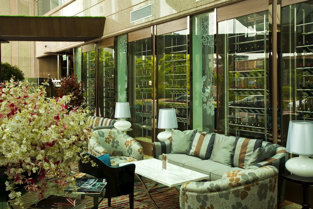 Supreme Tower Hotel เซี่ยงไฮ้ ภายนอก รูปภาพ